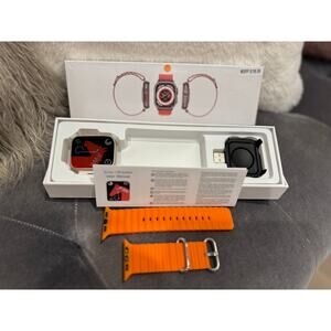 NWT Starlight Smart Watch Bluetooth Capability - 1-2 DAY SHIP TIME